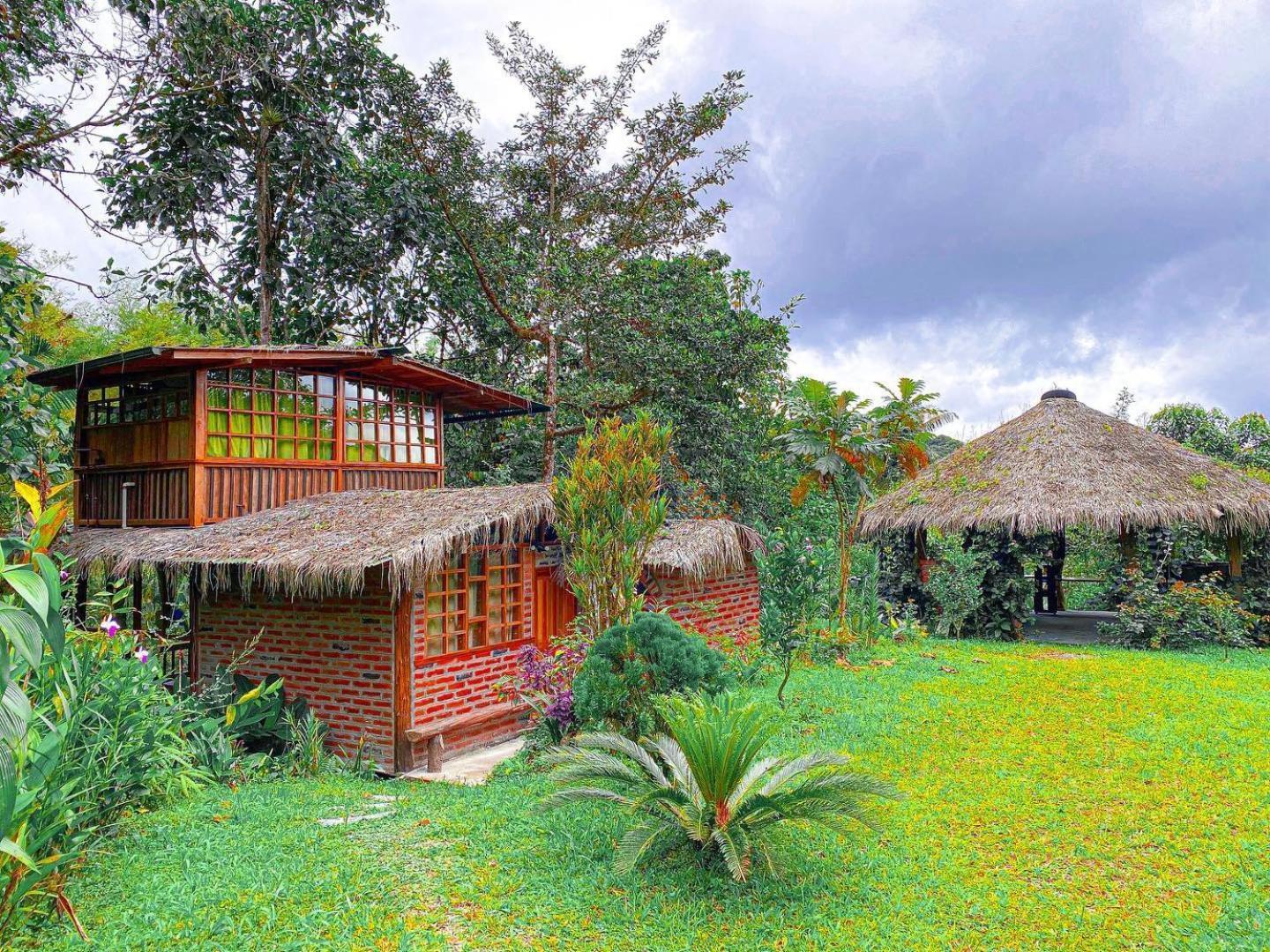 Casa De Vista Alta Hotel Mindo Exterior photo